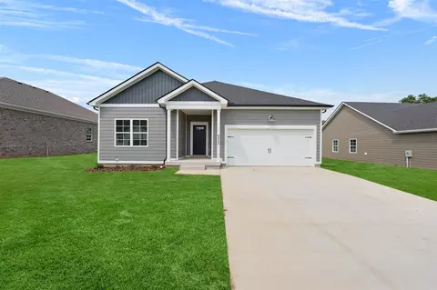 533 Pleasant Meadow Ln, Bowling Green, KY 42101