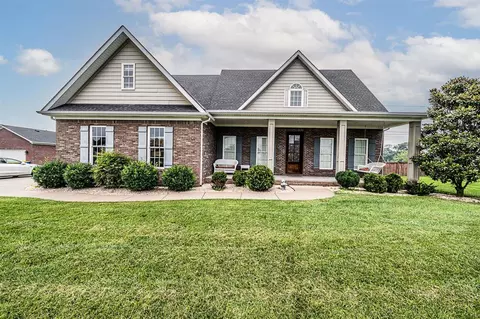 1872 Affirmed Cir, Bowling Green, KY 42104