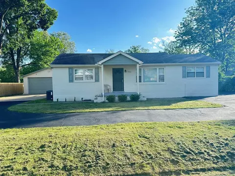 4906 Westside Dr, Louisville, KY 40219