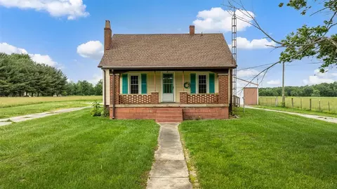 7746 New Bowling Green Rd, Smiths Grove, KY 42171