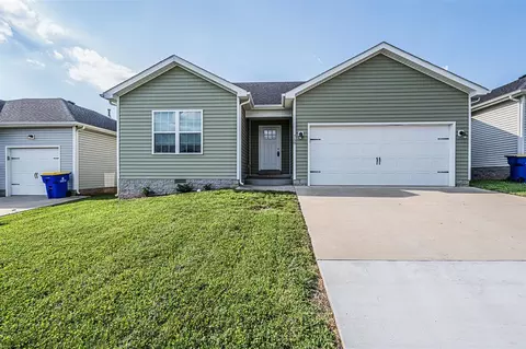 758 River Birch Rd, Bowling Green, KY 42103