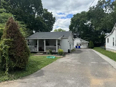 266 Warren Way, Bowling Green, KY 42101
