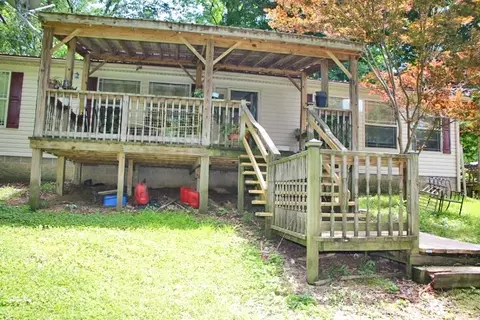27 Drew Ln, Scottsville, KY 42164