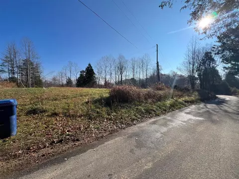 1222 Jones School Rd, Mount Sherman, KY 42764