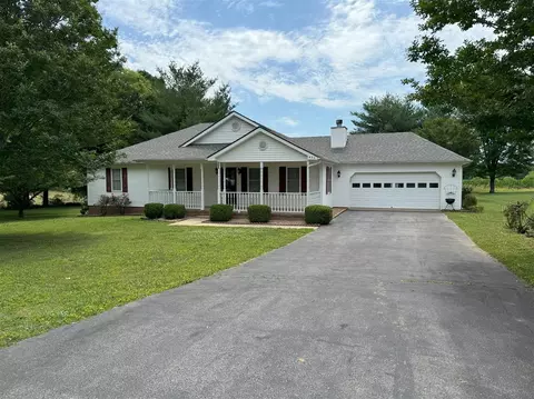 451 Stone Crest Ave, Bowling Green, KY 42101