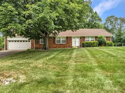 2220 Grider Pond Rd, Bowling Green, KY 42104