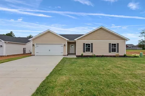 2610 Cedrus Ave, Bowling Green, KY 42101