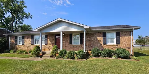120 Meadowbrook Cir, Bowling Green, KY 42101