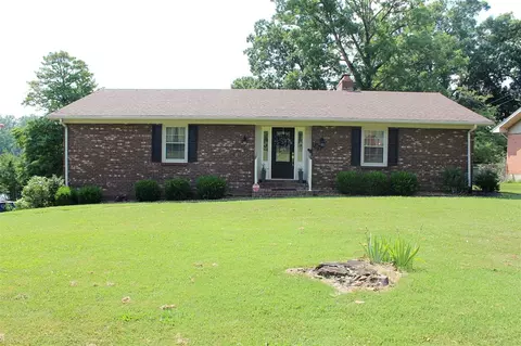 101 Adairland Ct, Glasgow, KY 42141