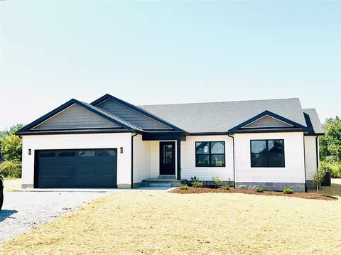 374 Middlebrook Ln, Smiths Grove, KY 42171