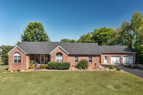 305 1st Ave E, Franklin, KY 42134