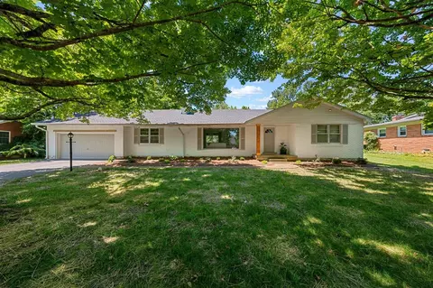 517 Brentmoor Ave, Bowling Green, KY 42101