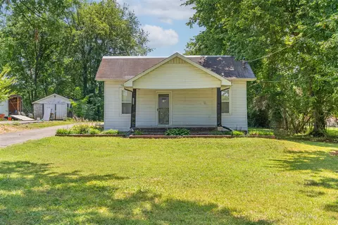 1252 Oliver St, Bowling Green, KY 42104