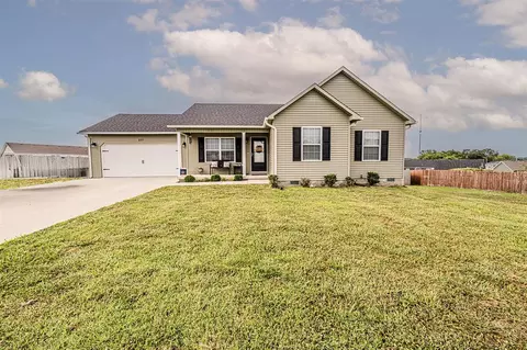 177 Spokane Ct, Bowling Green, KY 42101