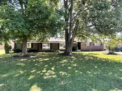 334 Pawnee Ct, Bowling Green, KY 42103