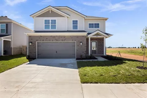 912 Anise Ln, Bowling Green, KY 42104