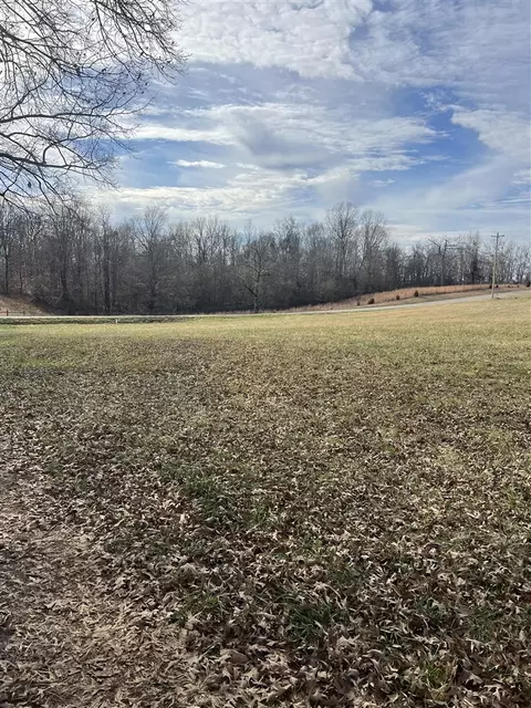 2 Meador Port Oliver Road, Scottsville, KY 42164