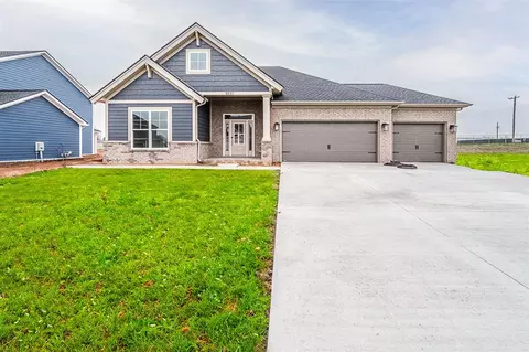 9937 Creamery Ln, Bowling Green, KY 42101