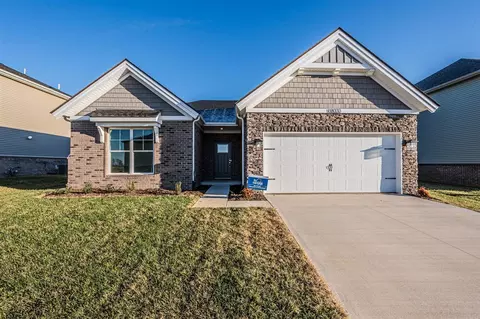 10033 Creamery Ln, Bowling Green, KY 42101