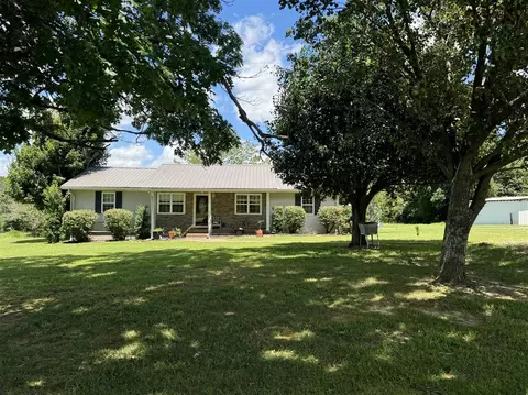 164 S Oak Forest Church Rd, Adolphus, KY 42120