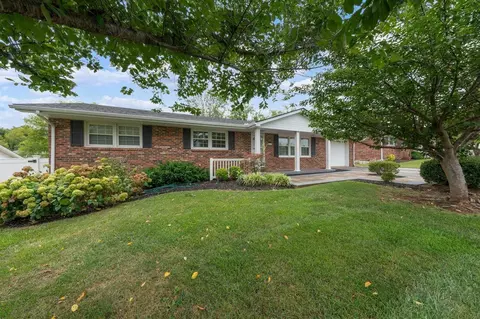 2110 Southland St, Bowling Green, KY 42101