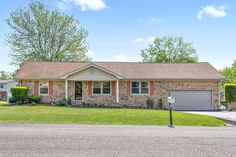 304 Ellen Dr, Hopkinsville, KY 42240