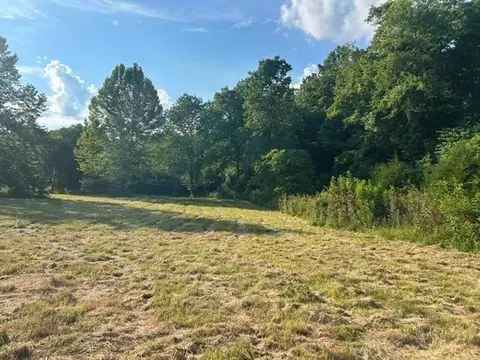 6420 Breeding Rd, Edmonton, KY 42129