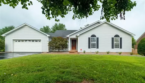 227 Jenny Locke Run, Franklin, KY 42134