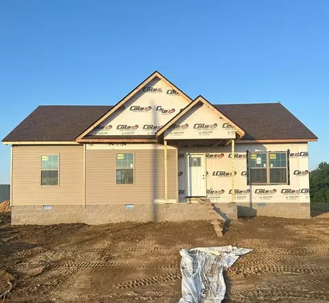 2806 Halifax Rd, Scottsville, KY 42164