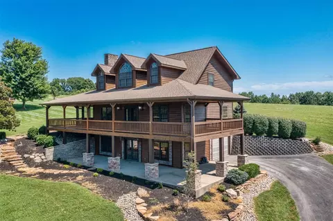 433 Eagle Point Dr, Austin, KY 42123