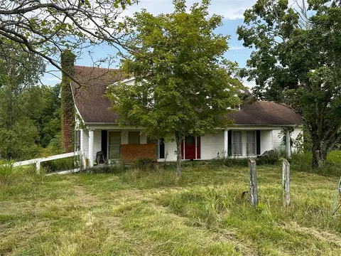 2224 Penns Chapel Rd, Bowling Green, KY 42101