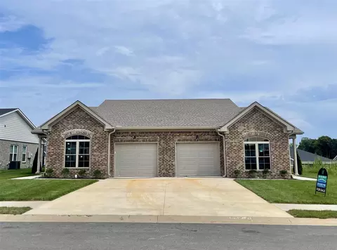 567 Cumberland Pointe Ln, Bowling Green, KY 42104