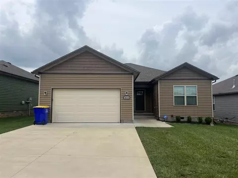 673 Cherry Blossom Ct, Bowling Green, KY 42101
