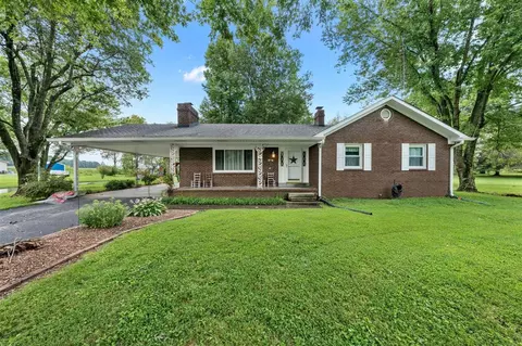 272 Meadowview Estates Rd, Clarkson, KY 42726