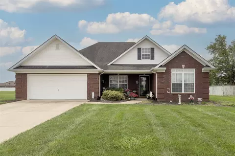 405 Monarchos Ln, Bowling Green, KY 42104