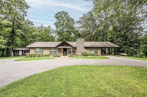 1778 Penns Chapel Rd, Bowling Green, KY 42101