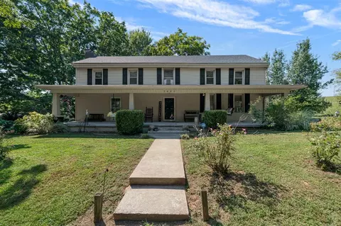 3027 Winn School Rd, Glasgow, KY 42141