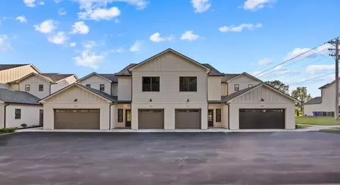 512 Unit 212 Old Lovers Ln, Bowling Green, KY 42103