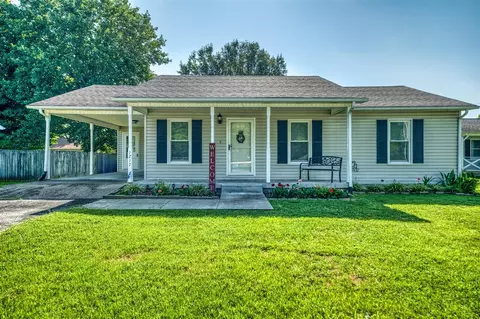 1217 Red Bud Dr, Franklin, KY 42134