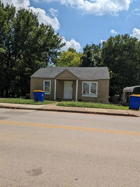 215 Glen Lily Rd, Bowling Green, KY 42101