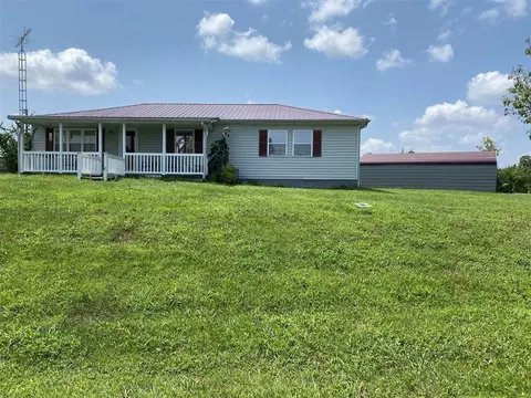 575 Dickeys Mill Rd, Mammoth Cave, KY 42259