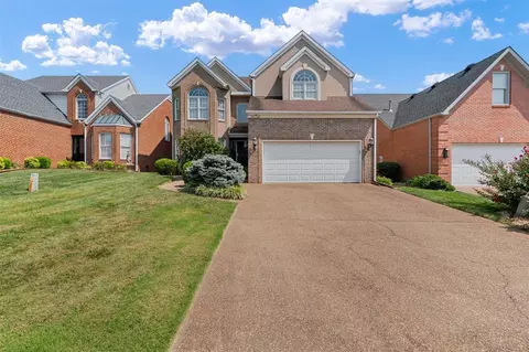 1009 St Andrews Cir, Bowling Green, KY 42103