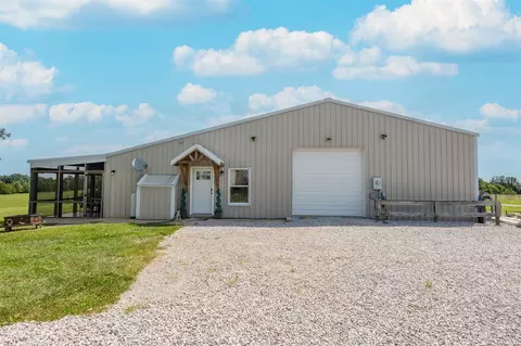 1319 Sams Ln, Bowling Green, KY 42101