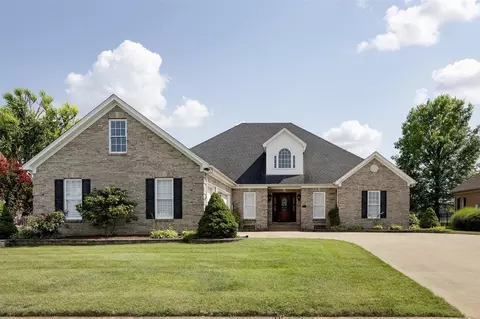 706 Fairway St, Bowling Green, KY 42103