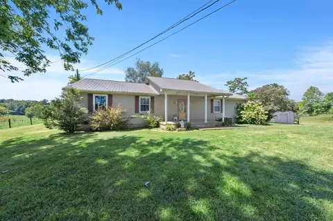 1597 Hollow Rd, Glasgow, KY 42141
