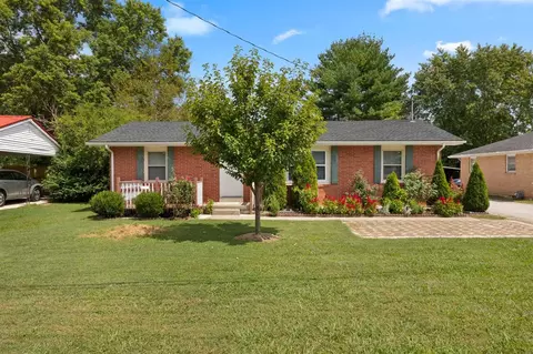 1320 Audubon Dr, Bowling Green, KY 42101