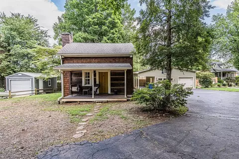 3504 Smallhouse Rd, Bowling Green, KY 42104