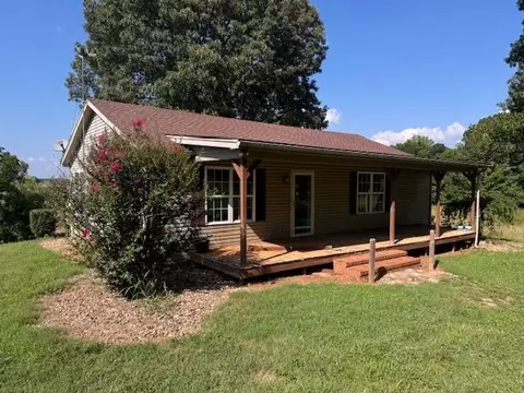 810 Harris Rd, Bowling Green, KY 42104
