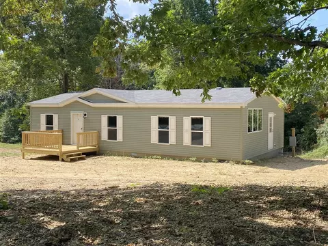 2115 Walkers Chapel Rd, Adolphus, KY 42120