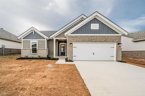 10073 Creamery Ln, Bowling Green, KY 42101